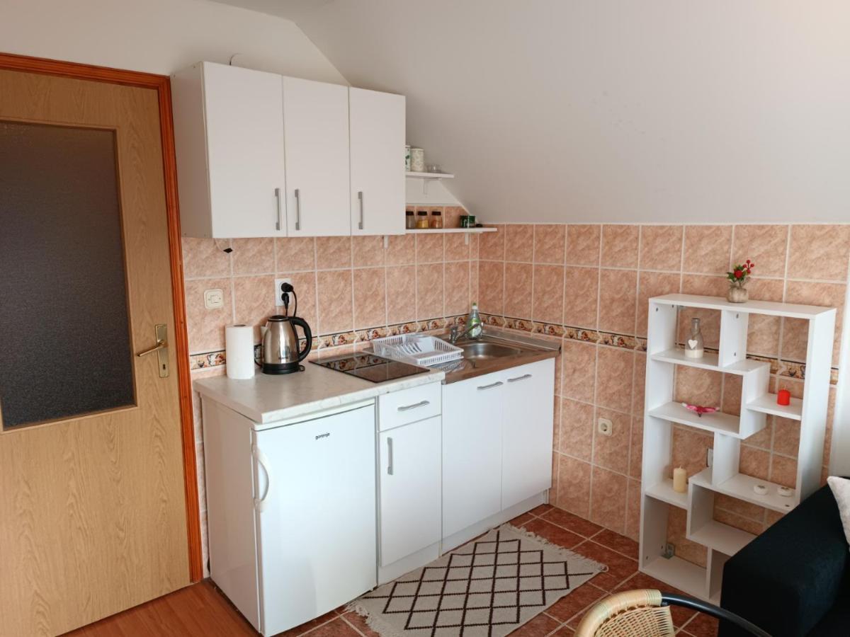 Sweet House Apartment Pale Exterior foto